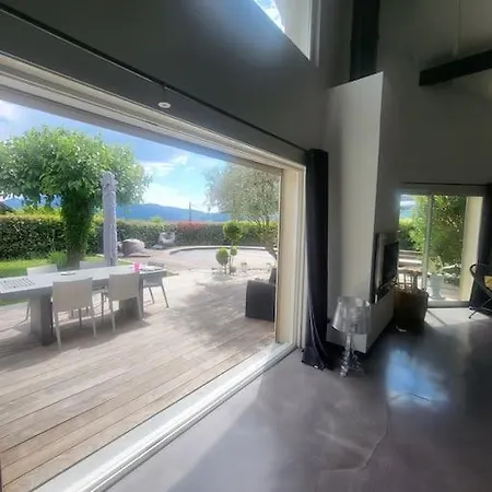 Maison Au Calme A * Chindrieux